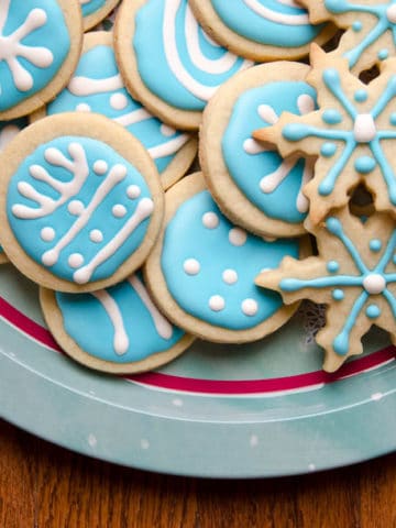 Easy Christmas Cookies Recipe | Umami Girl