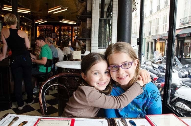 Sisters at Cafe St. Regis Ile Saint-Louis Paris | Umami Girl 780