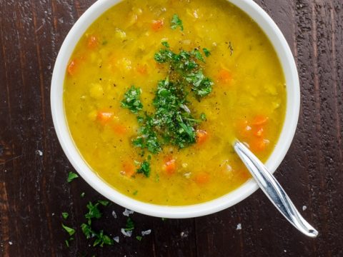 Easy Vegan Split Pea Soup Recipe Turmeric | Umami Girl