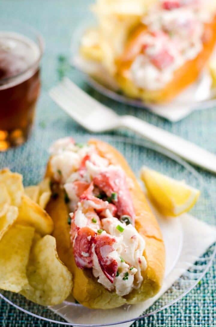 Best Lobster Roll Recipe How to Make a Lobster Roll Umami Girl