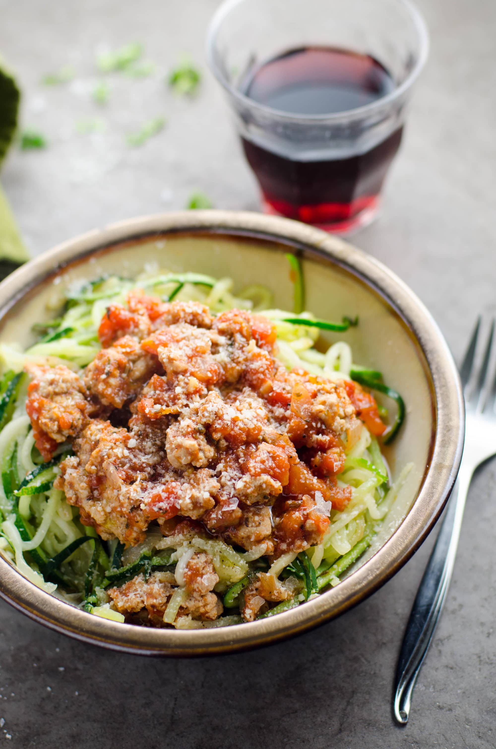 Spiralized Zucchini Noodles (Zoodles) + Turkey Meat Sauce Umami Girl
