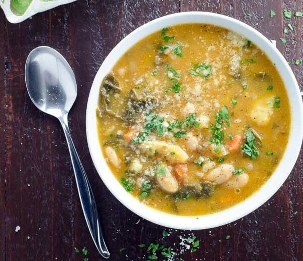 Easy Kale Soup with White Beans, Potatoes + Savory Broth- 780 | Umami Girl-2