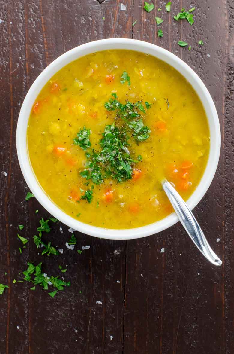 Easy Vegan Split Pea Soup with Turmeric | Umami Girl