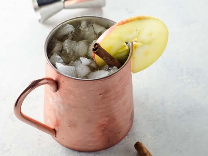 Fall Cocktail Apple Cider Moscow Mule