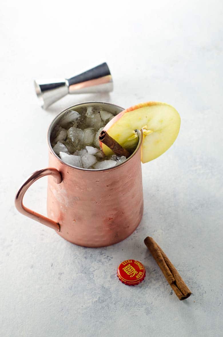 Fall Cocktail Apple Cider Moscow Mule 780 | Umami Girl