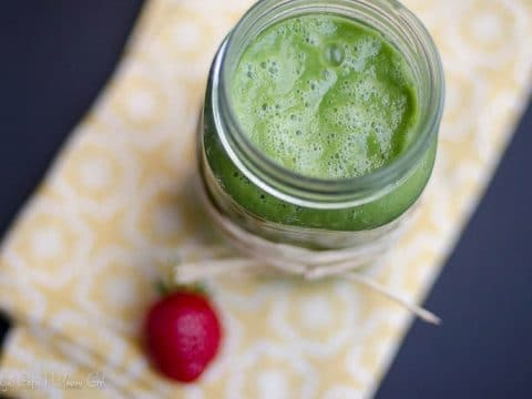 Healthy Green Smoothie Recipe Lemon Sorrel 780 _ Umami Girl