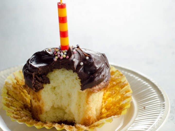 Norwegian Gold Cake with Sour Cream Ganache Umami Girl