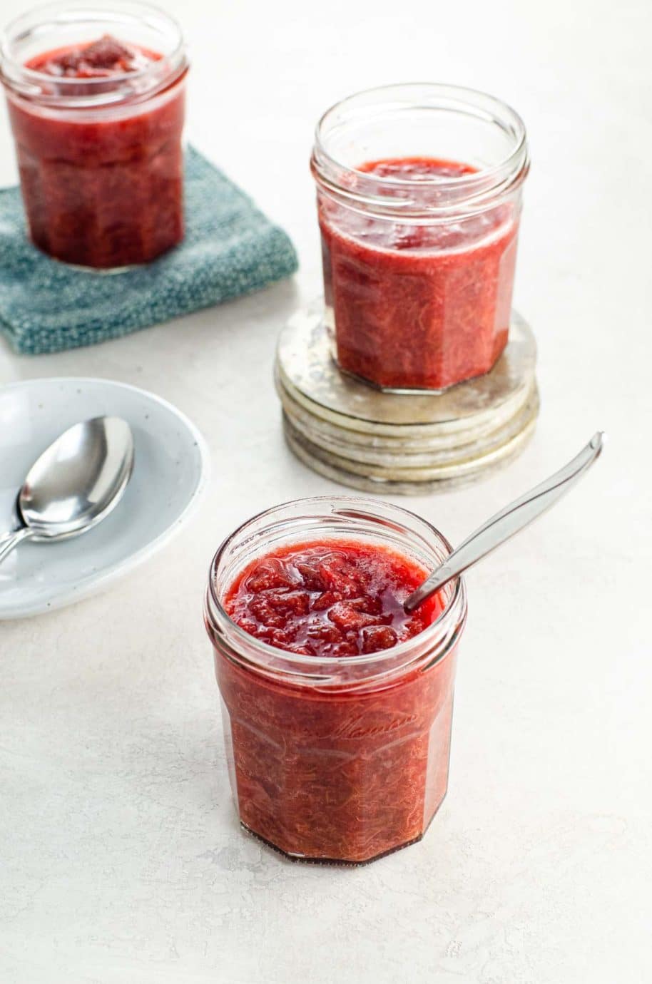 strawberry rhubarb sauce in jam jars
