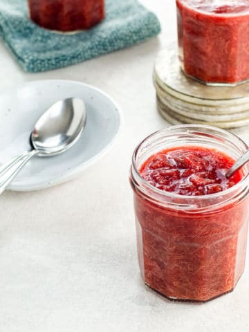 stawberry rhubarb sauce in jam jars