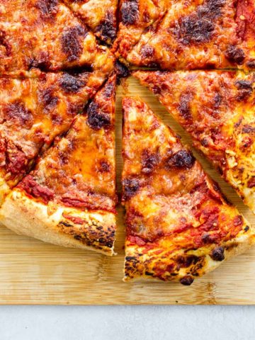 Cheese pizza with New York Crust