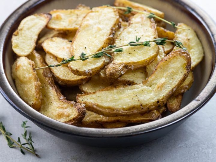 salt and vinegar fingerling potatoes in a bowl