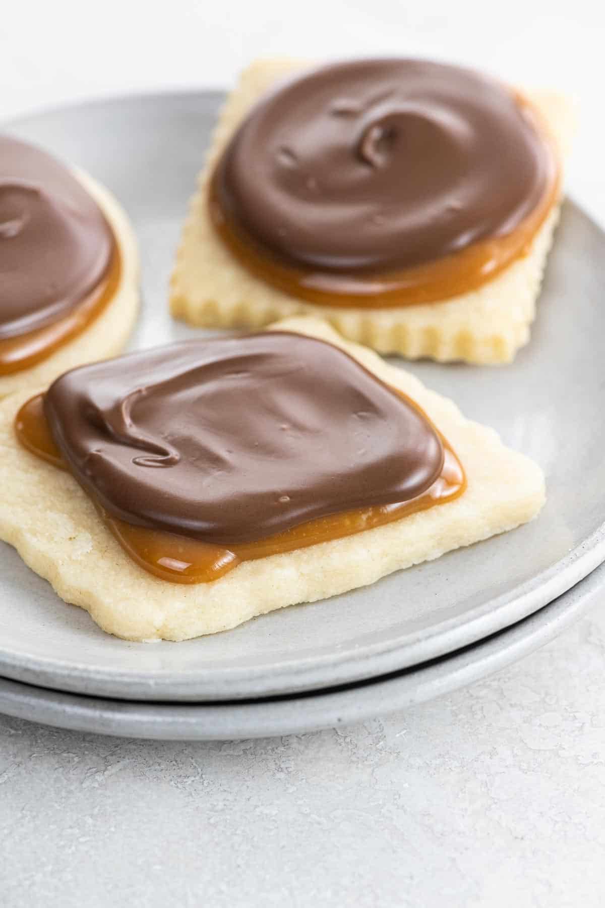 twix cookies on a plate