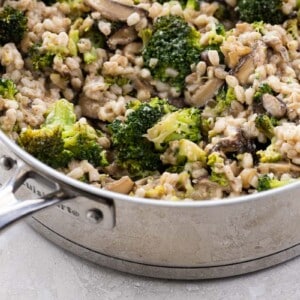 vegan farro recipe with broccoli and shiitakes in a pan