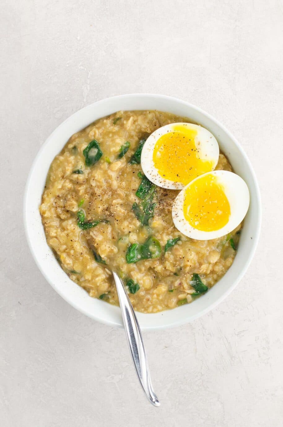 Savory Oats Recipe with Spinach (and an Egg) Umami Girl