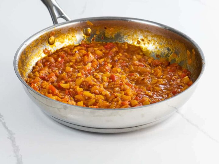 bell pepper sauce in a pan